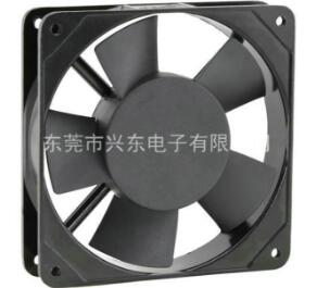 交流风扇的应用，解决了散热问题
